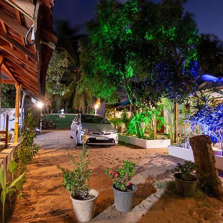 Comfort Beach Hotel 아루감 베이 외부 사진